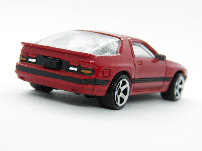 Illustration for article titled RadCast 2nd Gen Mazda RX7 Turbo
